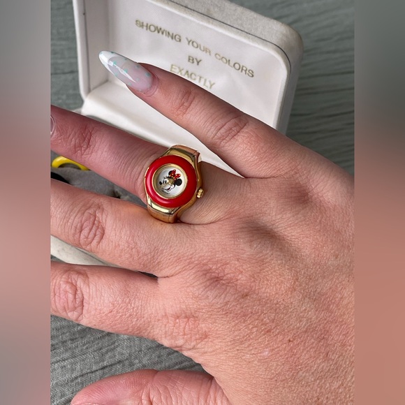 VINTAGE DISNEY MINNIE MOUSE GOLD RING WATCH BY EXACTLY JAPAN MOVT COLOR CHANGING - Picture 7 of 9